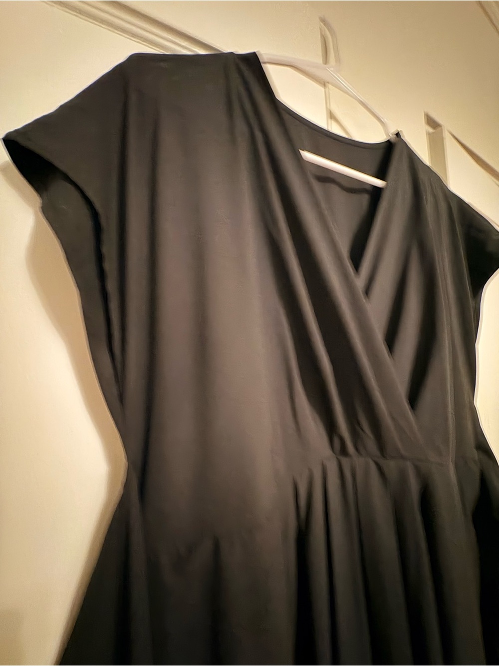 HALARA Black Maxi Wrap-Style Dress